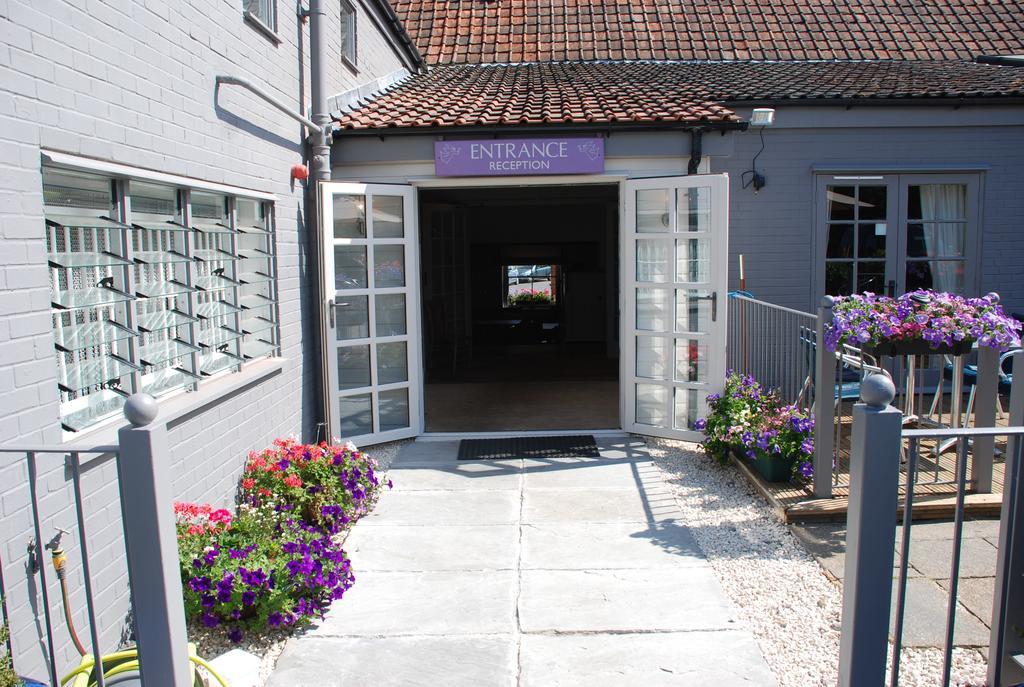 The Angel Inn Warminster Zewnętrze zdjęcie